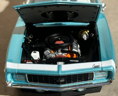 1969 CAMARO RS/22, AZURE TURQUOISE WITH WHITE VINYL TOP (Limitée à 120 unités-Limited to 120 units)