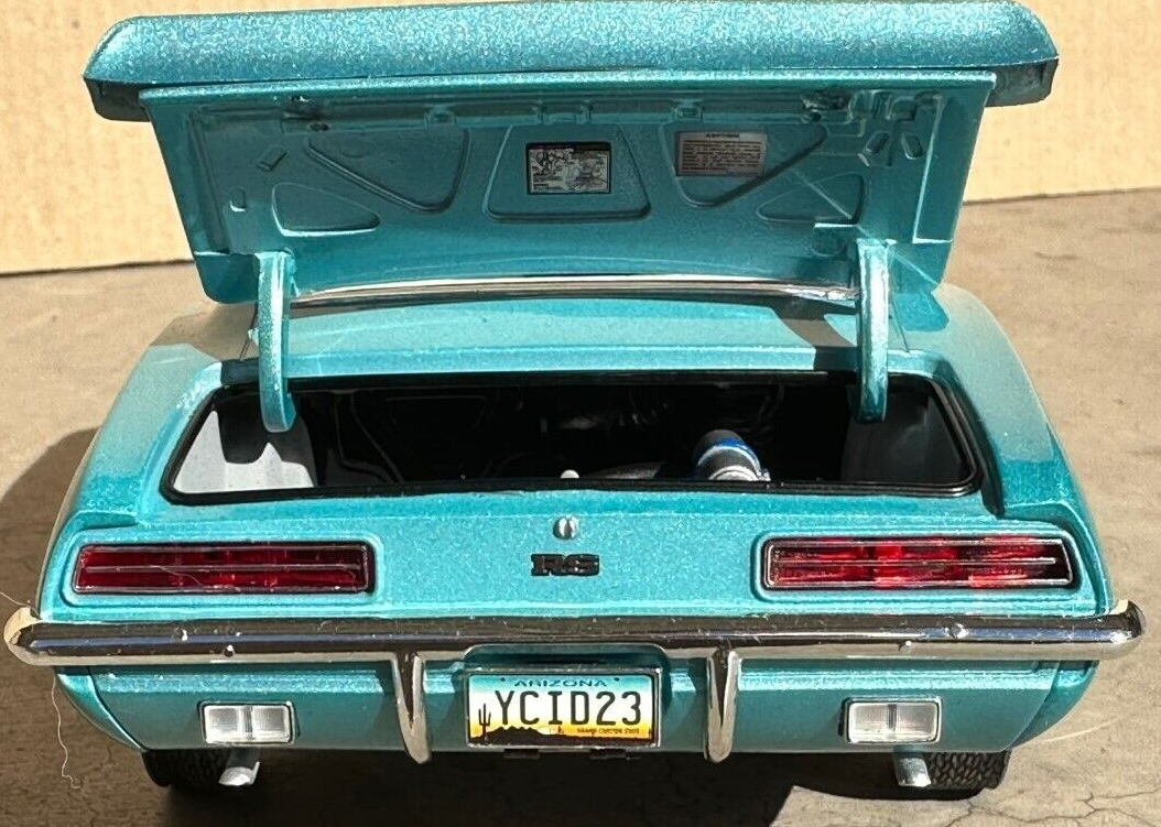 1969 CAMARO RS/22, AZURE TURQUOISE WITH WHITE VINYL TOP (Limitée à 120 unités-Limited to 120 units)