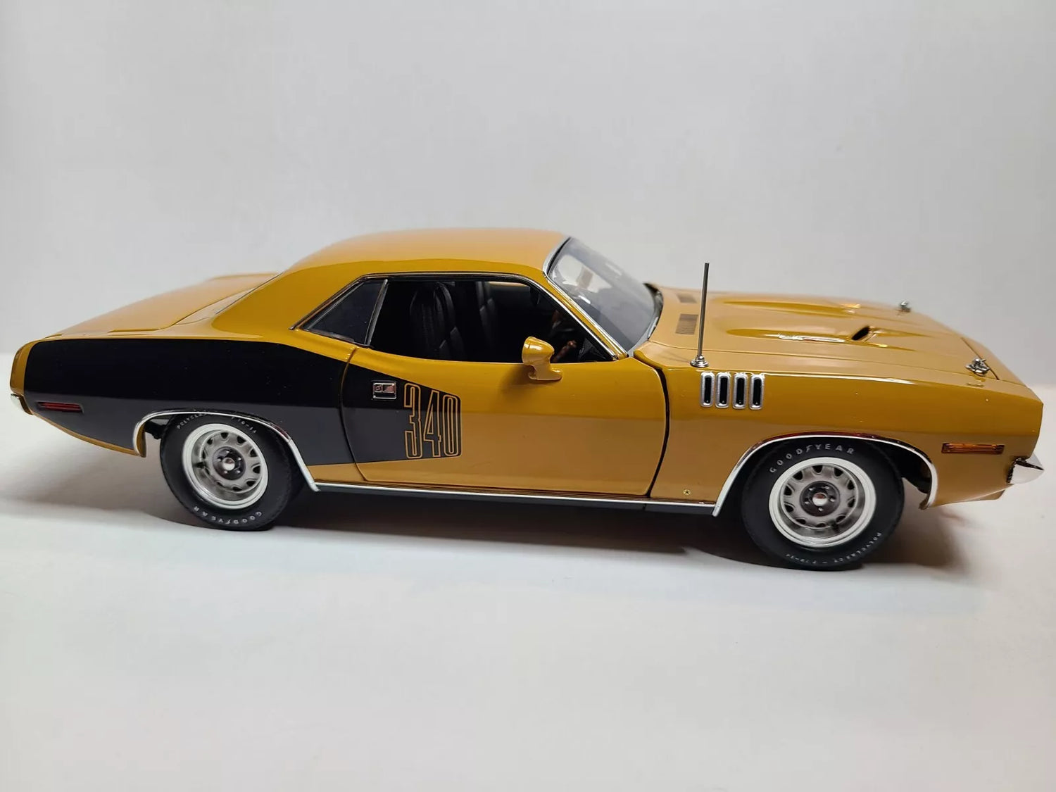 1971 Cuda 340 - Bahama Yellow (Limitée à 199 unité-Limited