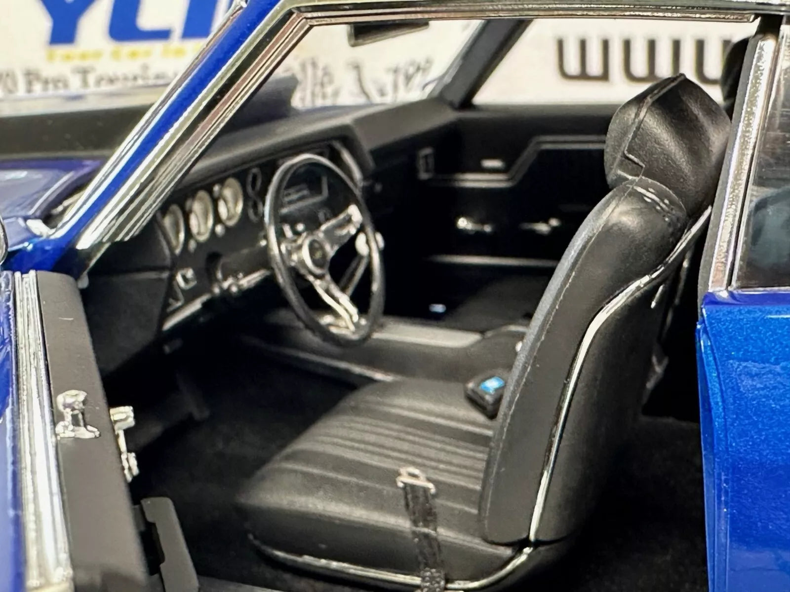 1970 Chevelle avec/with Vinyl Top "Pro Touring Classic" (Limitée à 96 unités seulement-Limited to 96 units only)