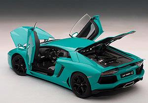 Lamborghini Aventador LP700-4
