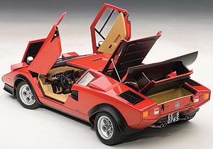 Lamborghini Countach LP500S Walter Wolf Edition – Nice Car
