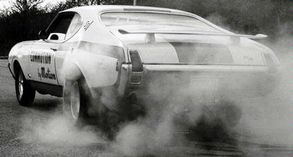 Oldsmobile 442 Hurst 1969 "Commotion by Motion"