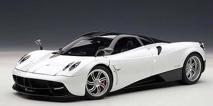 Pagani Huayra 
