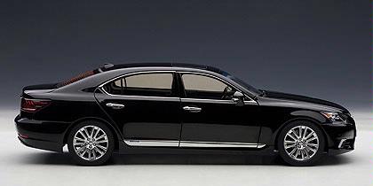 Lexus LS600hL