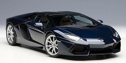 Lamborghini Aventador LP700-4 Roadster