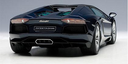Lamborghini Aventador LP700-4 Roadster