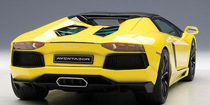 Lamborghini Aventador LP700-4 Roadster