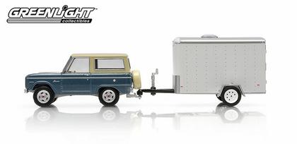 Ford Bronco 1967 and Small Cargo Trailer - Hitch &amp; Tow Series 2
