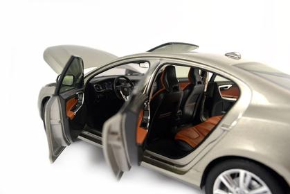 Volvo S60 2015