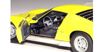 Lamborghini Miura SV