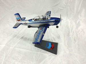 avion Julie Clark&