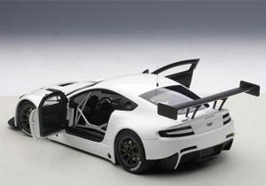 Aston Martin Vantage V12 GT3 2013