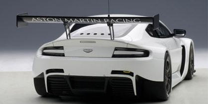 Aston Martin Vantage V12 GT3 2013