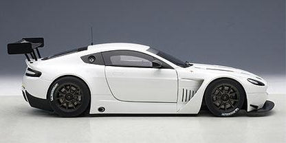 Aston Martin Vantage V12 GT3 2013