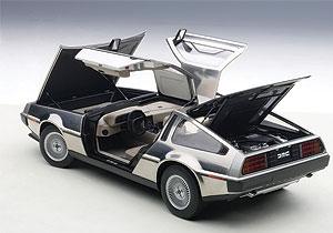 DeLorean DMC-12