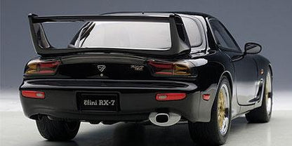 Mazda RX-7 Tuned Version - Conduite a droite