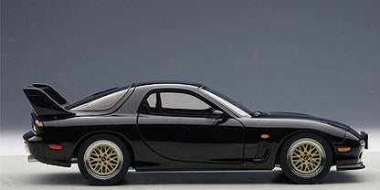 Mazda RX-7 Tuned Version - Conduite a droite