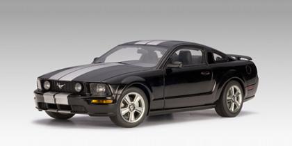 Ford Mustang GT 2005 "Rare" **Just 1 only**