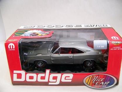 Dodge Charger Daytona HEMI 1969 - Silver poly *1 seulement*