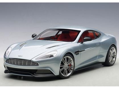 ASTON MARTIN VANQUISH 2015