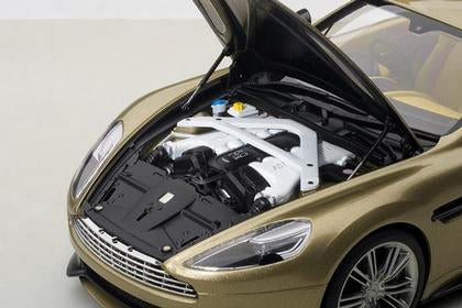 ASTON MARTIN VANQUISH 2015