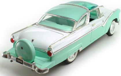 Ford Fairlane Crown Victoria 1955