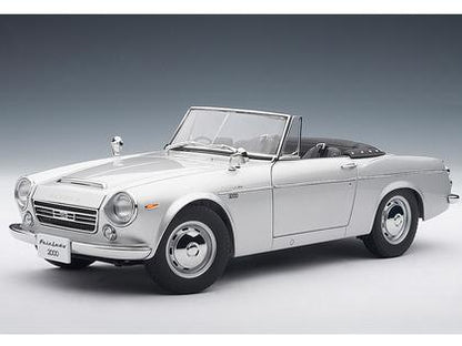 Nissan Fairlady 2000 (SR311)