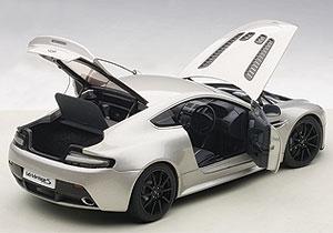ASTON MARTIN V12 VANTAGE S 2015