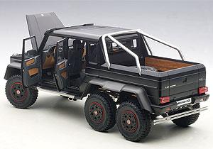MERCEDES-BENZ G63 AMG 6x6 