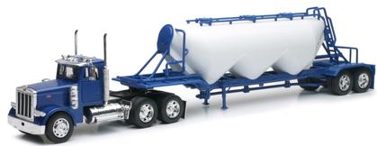 Peterbilt 379 Pneumatic Trailer
