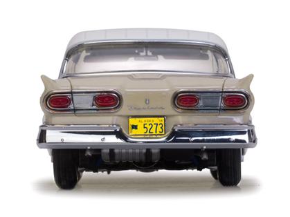 1958 Ford Fairlane 500 HardTop (Platinum)
