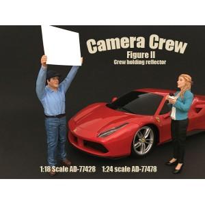 Camera Crew II - Crew holding reflector