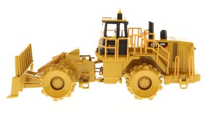 Caterpillar 836H Landfill Compactor