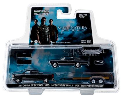 "Supernatural" 2015 Chevrolet Silverado &amp; 1967 Chevrolet Impala Sport Sedan and Flatbed Trailer