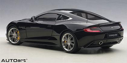ASTON MARTIN VANQUISH 2015