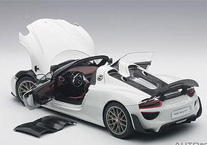Porsche 918 Spyder "Weissach Package" 