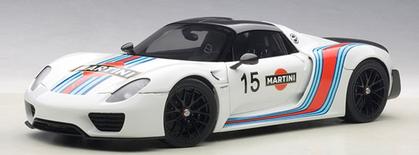 Porsche 918 Spyder "Weissach Package" (Martini) 