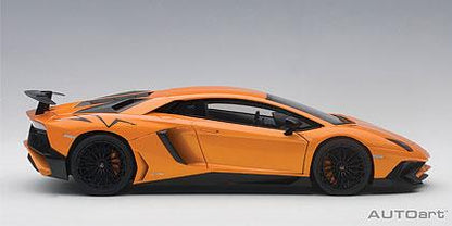 LAMBORGHINI AVENTADOR LP750-4 SV