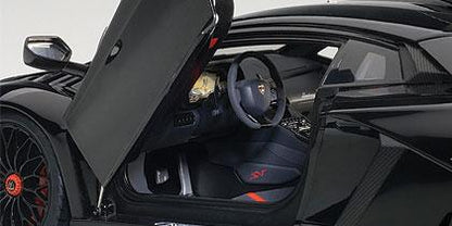 LAMBORGHINI AVENTADOR LP750-4 SV