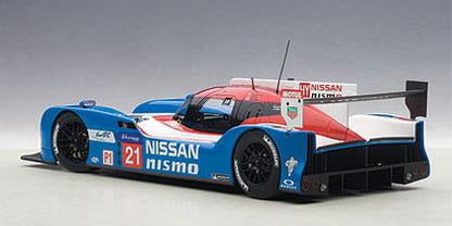NISSAN GT-R LM NISMO LEMANS 2015 MATSUDA/SHULZHITSKIY/ORDONEZ 