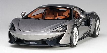 McLAREN 570S 