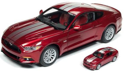 Ford Mustang GT 2017 (Réplique 1:64 Inclus)
