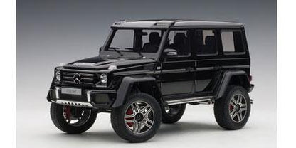 MERCEDES-BENZ G500 4X4 2