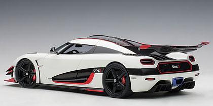 KOENIGSEGG ONE : 1