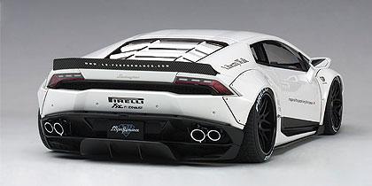 LIBERTY WALK LB-WORKS LAMBORGHINI HURACAN