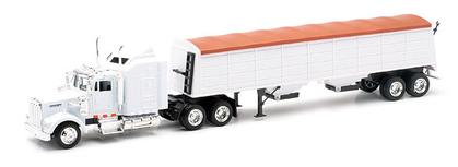 Kenworth W900 Tractor with 2 Axle Grain Hauler