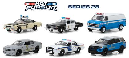 Hot Pursuit Series 28 1/64 SET