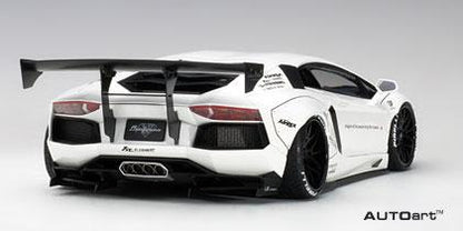 Lamborghini Aventador &quot;Liberty Walk LB-Works&quot;