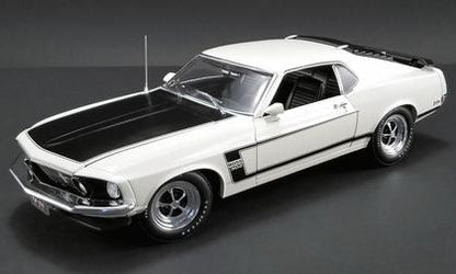 Ford Mustang Boss 302 1969 (missing license plate)